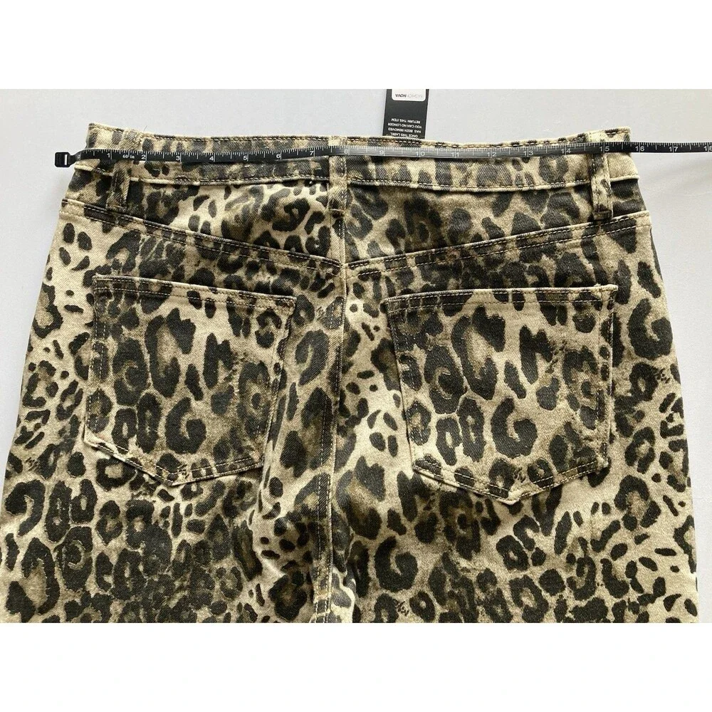 Fashion Nova Women’s Junior Size 15 Long Leopard Jeans Flared NWT. New With Tags - Picture 10 of 16